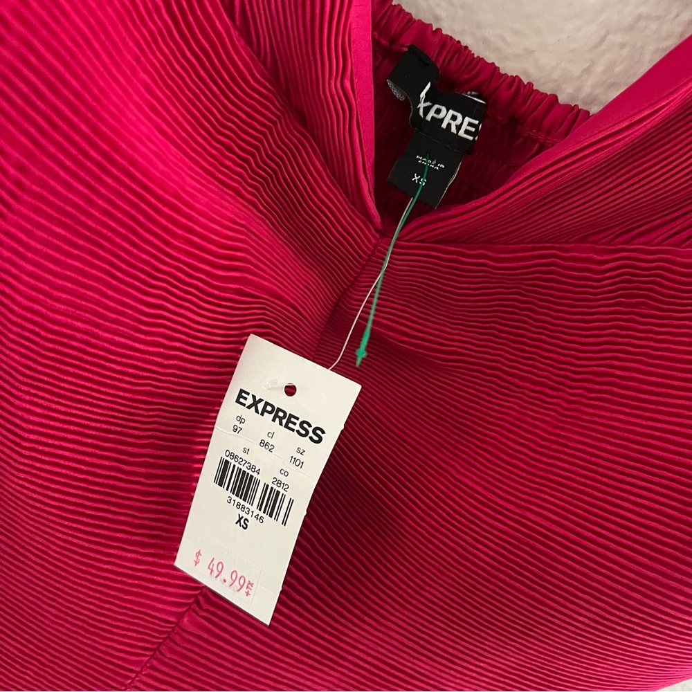 EXPRESS Ruffle Crop Top Shirt Ruched Pink - Picture 2 of 4